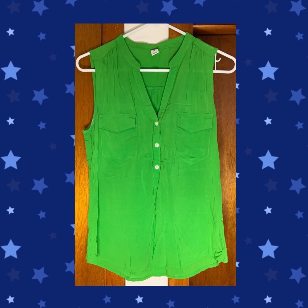 Old Navy Sleeveless Blouse